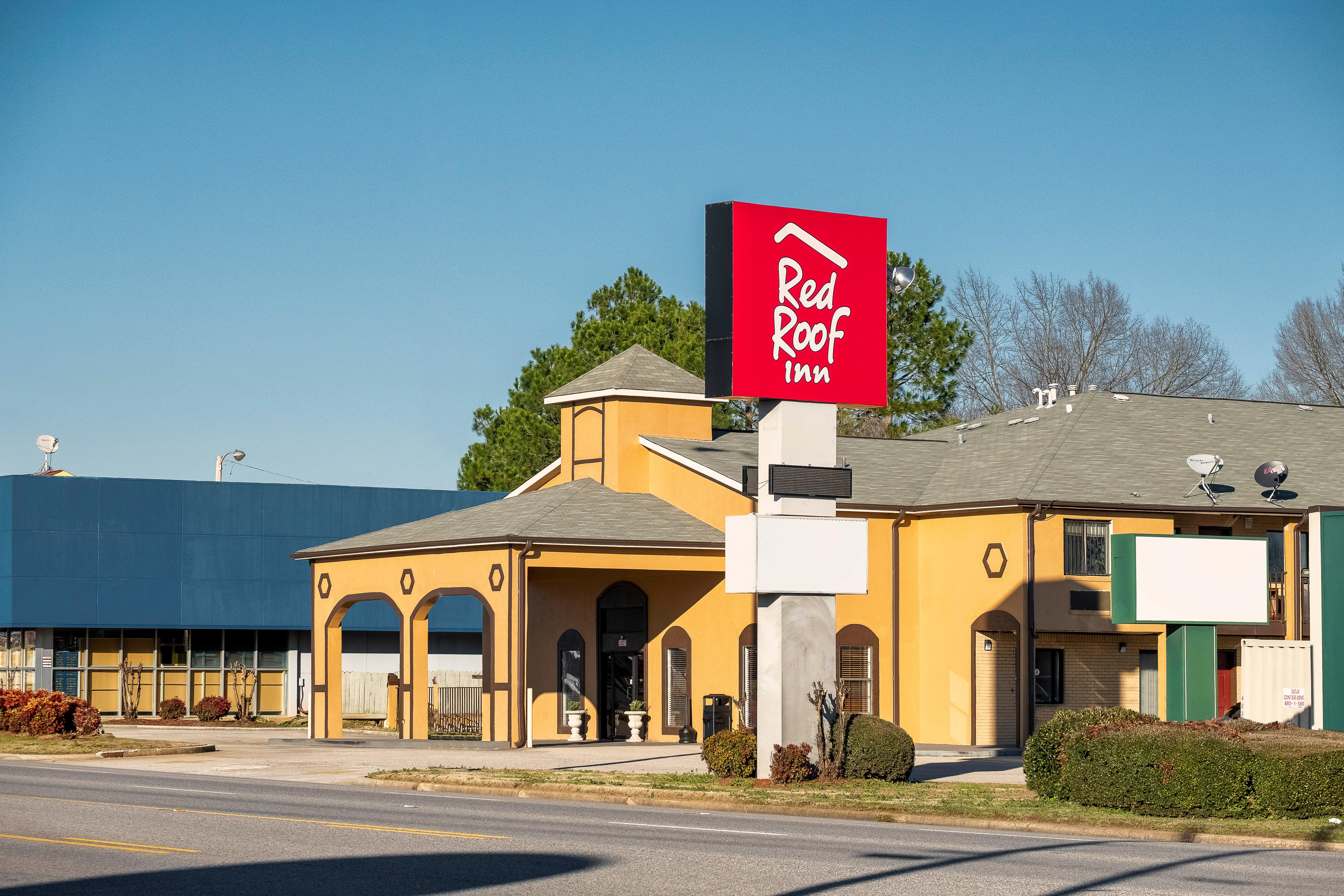 Red Roof Inn Масъл Шоулс Екстериор снимка