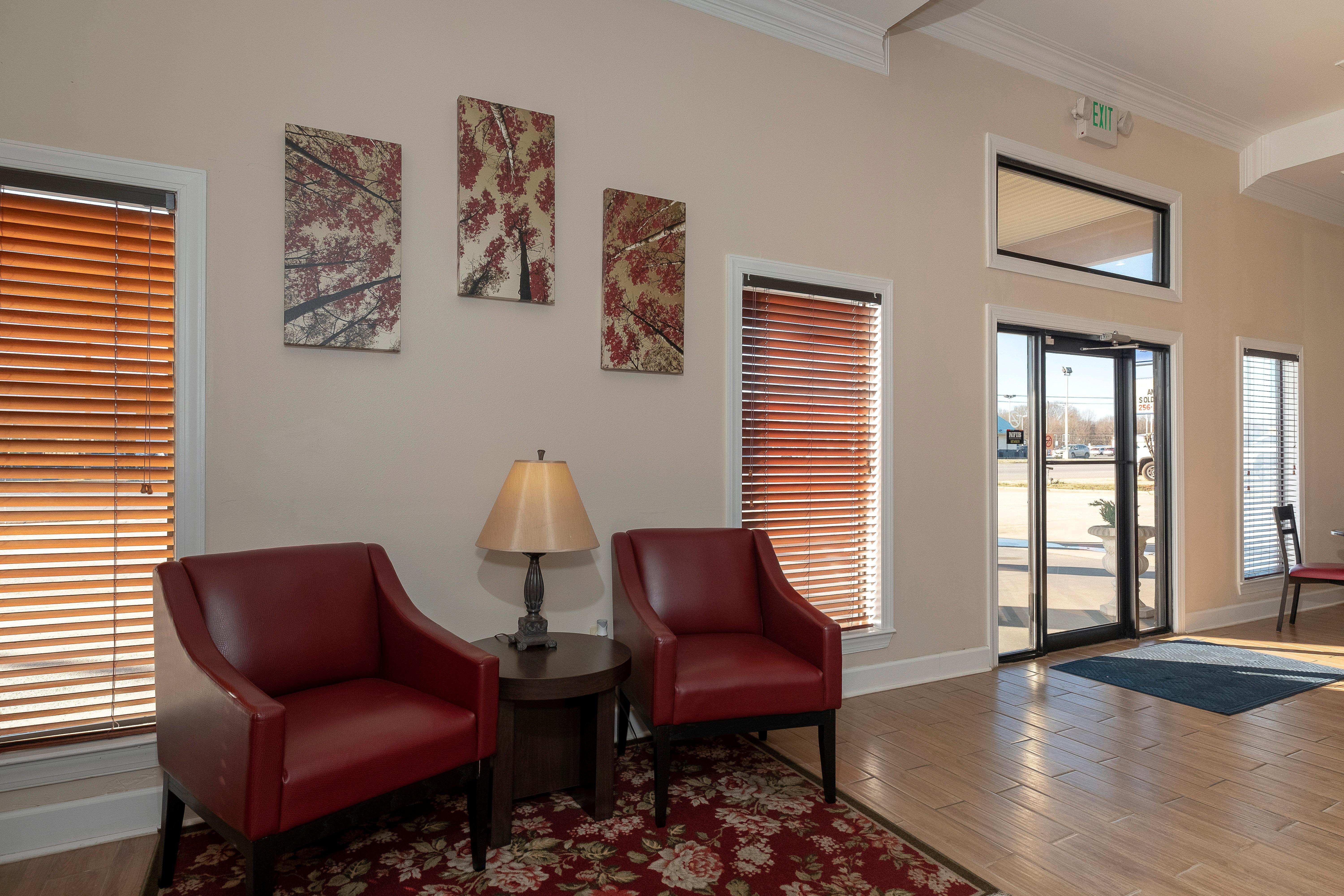 Red Roof Inn Масъл Шоулс Екстериор снимка