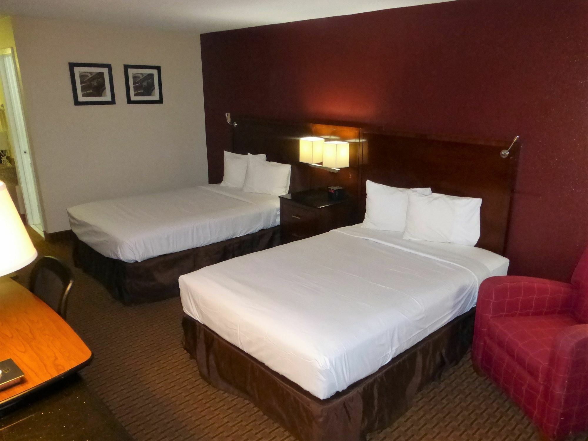Red Roof Inn Масъл Шоулс Екстериор снимка